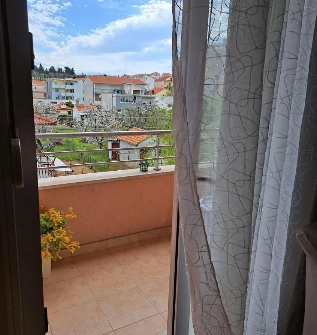 Apartment Slava - Close To The Mall Split Croatia