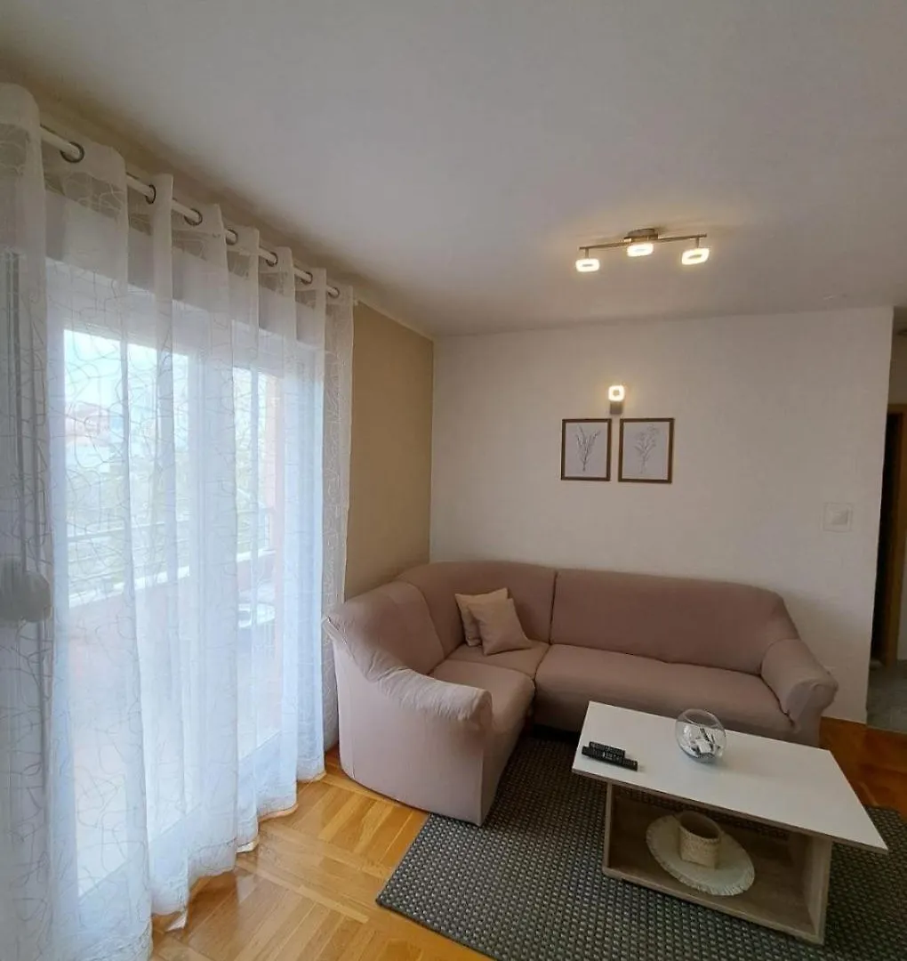 Apartment Slava - Close To The Mall Split