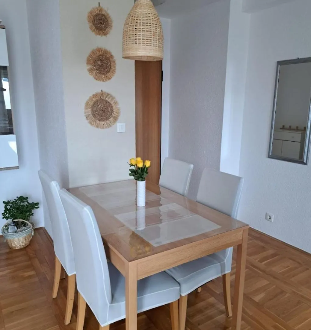 Apartment Slava - Close To The Mall Split